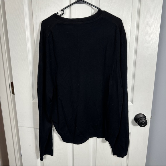 100% merino wool v-neck men's sweater, black, Men's Store at Bloomingdales, XXL - Picture 5 of 6